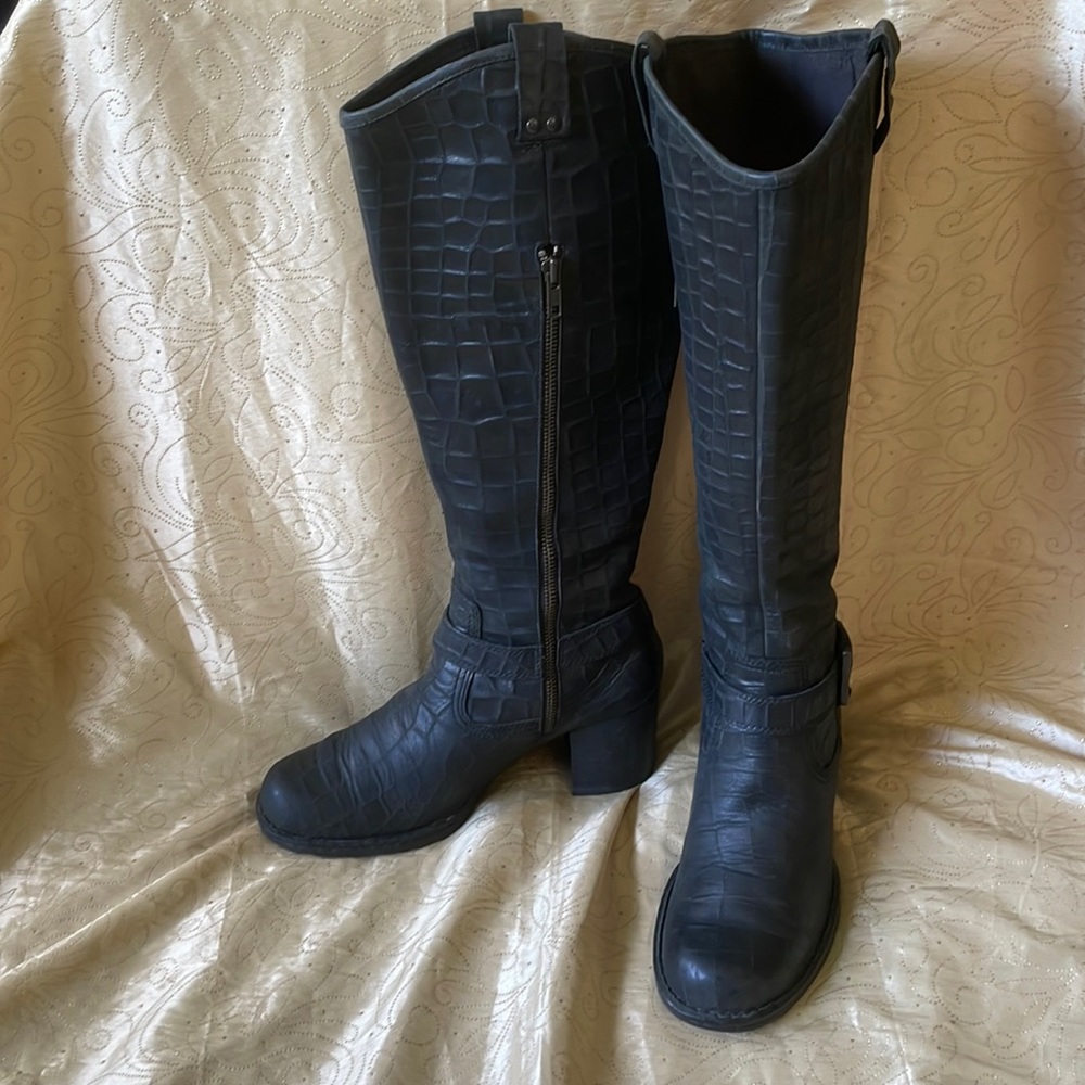 Born “Lewisa” charcoal leather croc embossed boots with ankle zip and buckle (8)